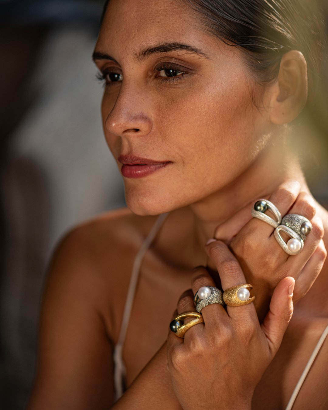Astroea Silver Diamanté Tahitian