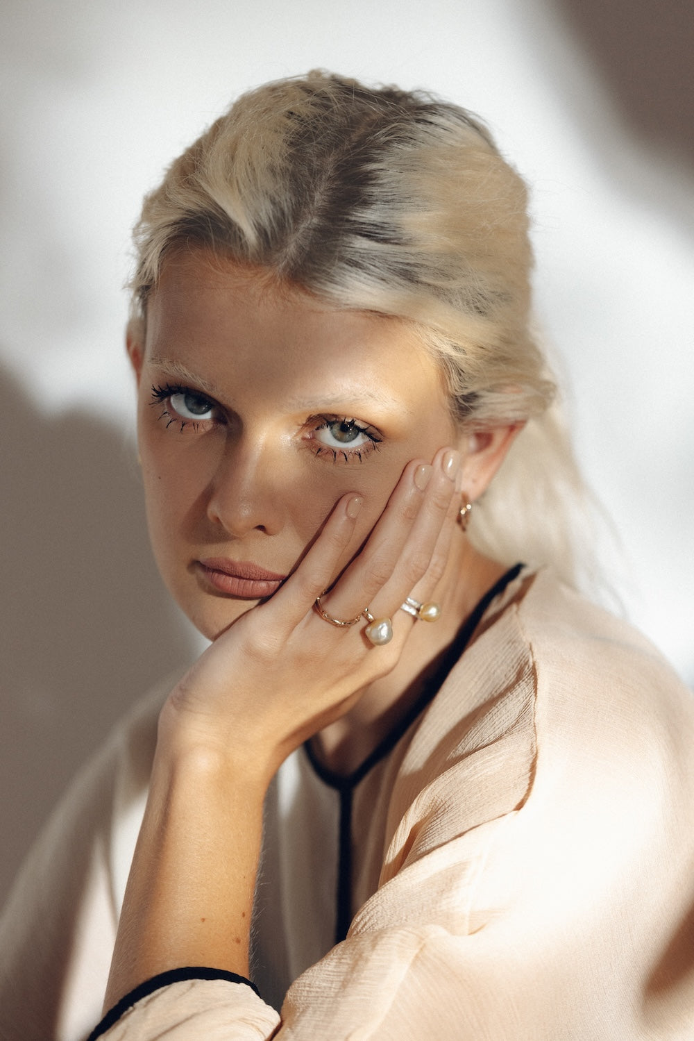 Bel Air Gold ring featuring a semi-round 10mm golden South Sea pearl