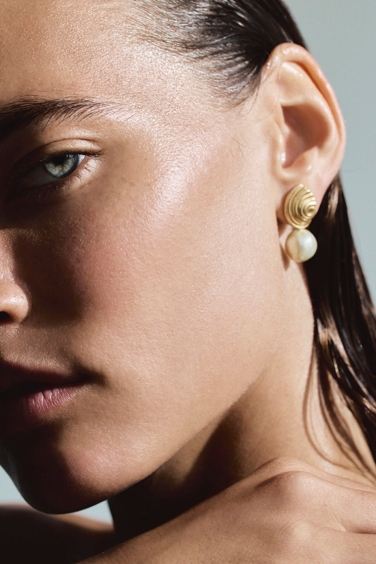 Agalega 18K Gold South Sea Drop