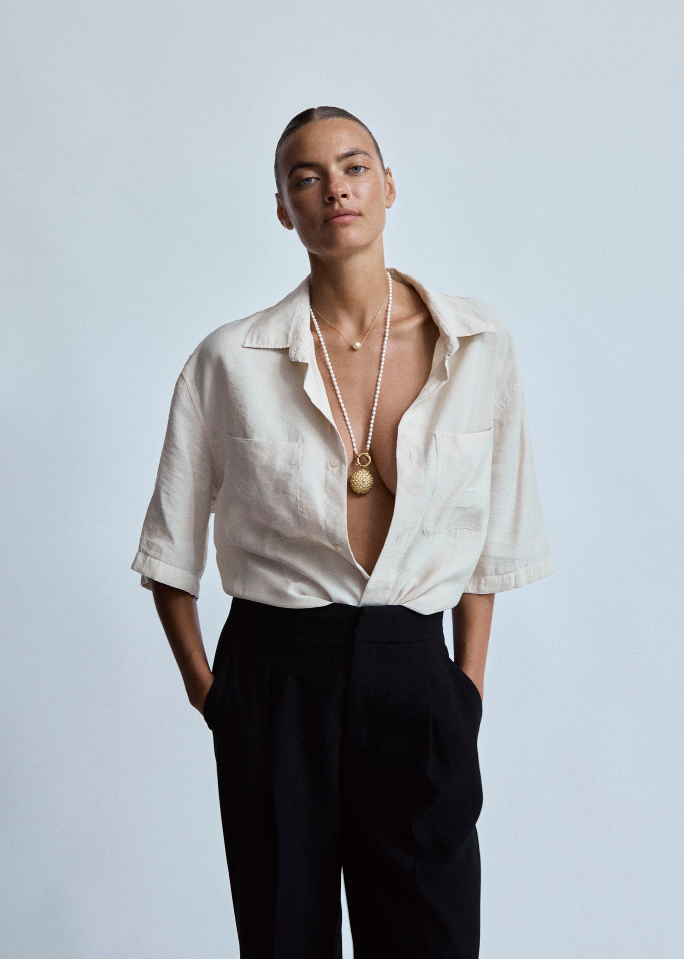 Ile Ronde 18k Gold South Sea White Round 11 mm