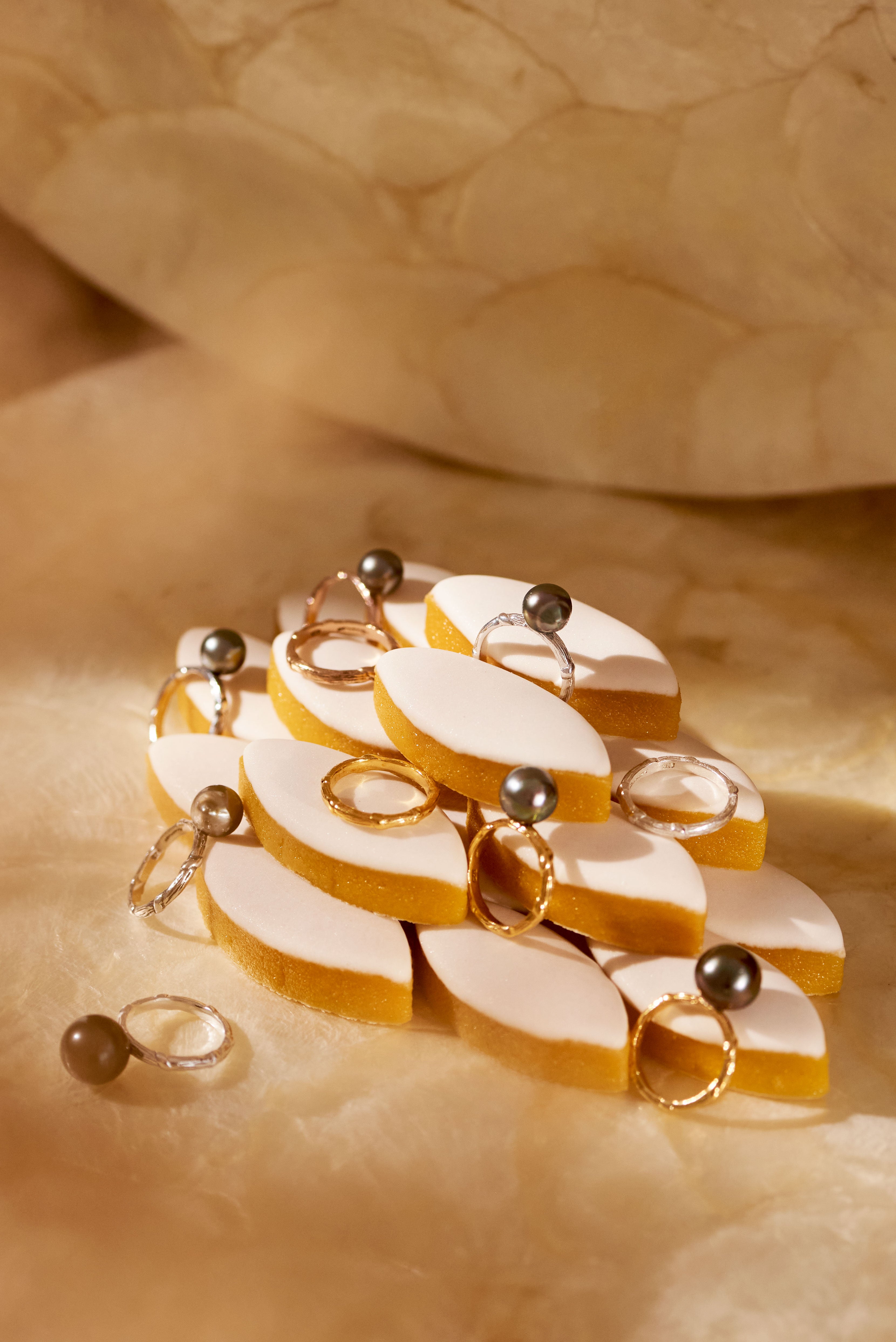 Bel Air Silver White Round 10mm