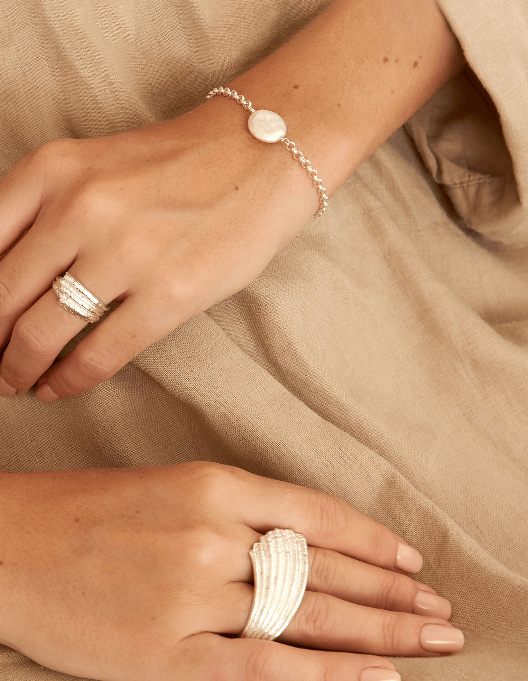 Ile Plate Silver - Oceano Pearls