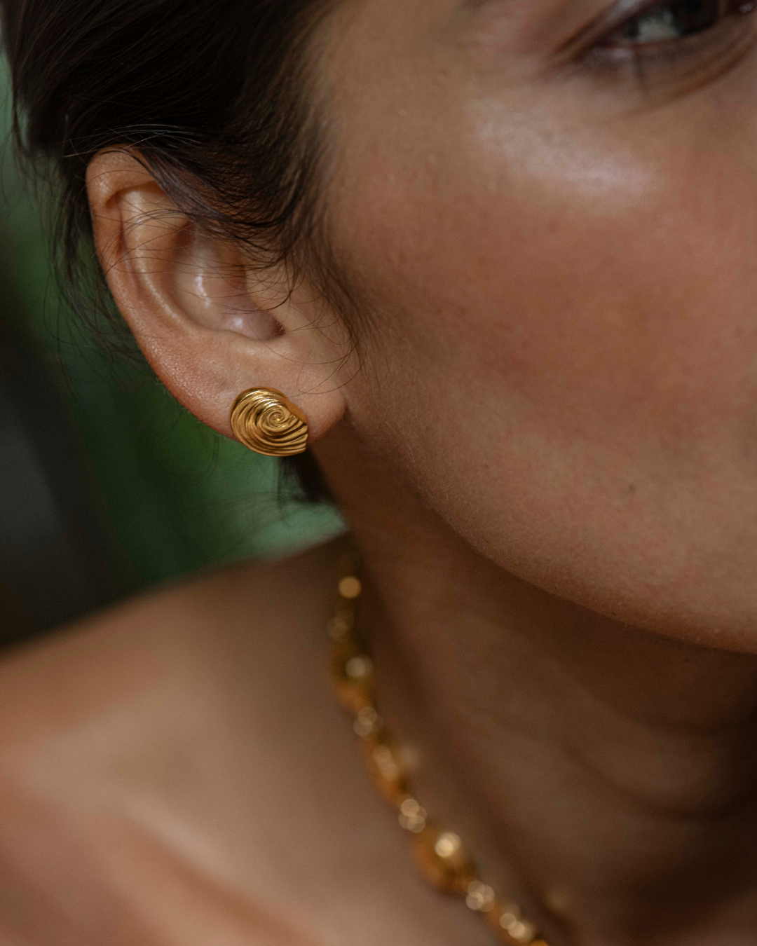 Agalega sculptural stud earrings crafted in 18K solid gold
