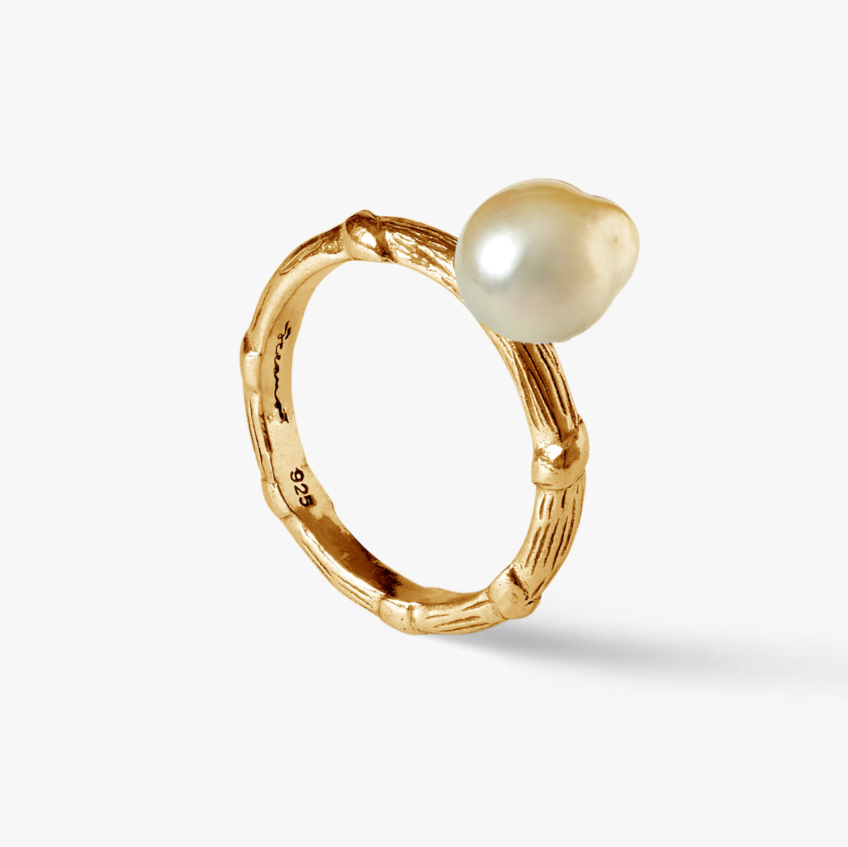 Bel Air Gold ring with 10mm golden South Sea pearl in 18K gold vermeil
