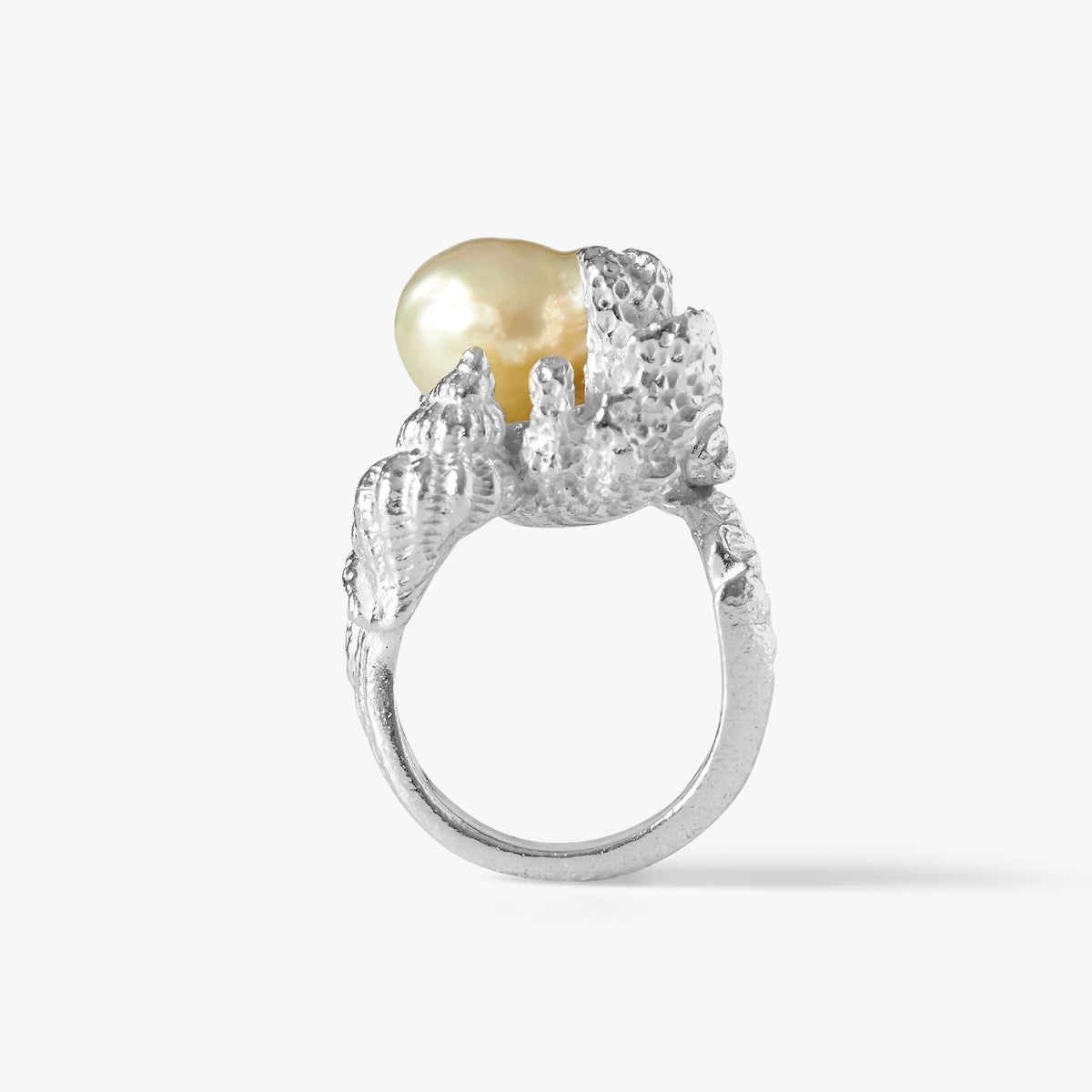 Grand Sable sterling silver ring with 11mm Golden South Sea pearl by Oceano Jewels