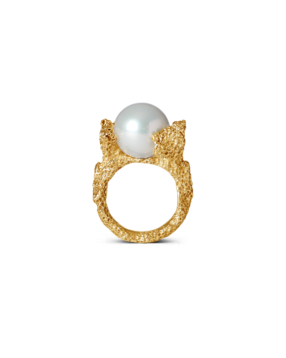 Ile aux Cerfs 18K gold ring with 13.5mm white South Sea pearl by Oceano Jewels