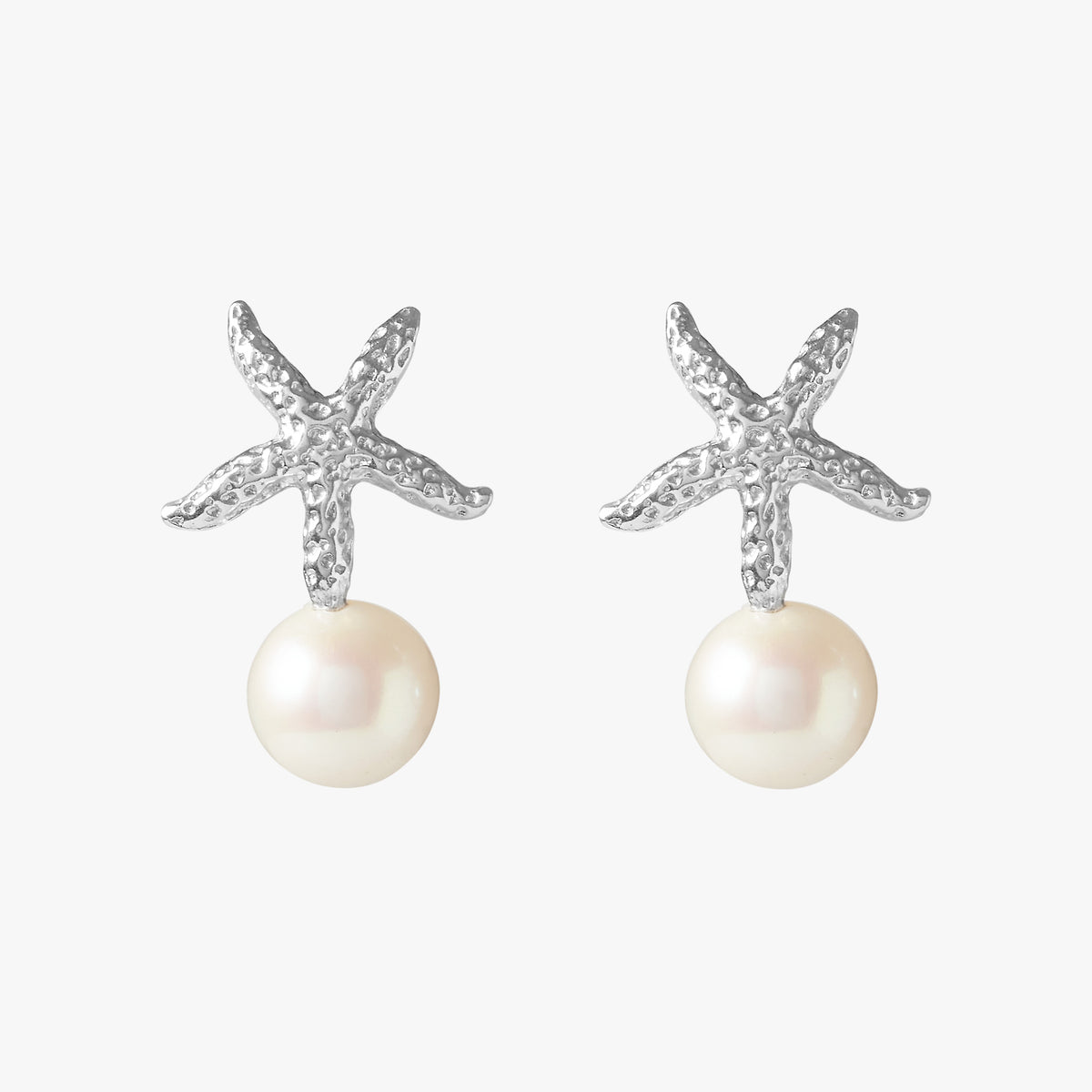 Oceano Jewels Ilot Starfish silver earrings with white round freshwater pearls 8mm