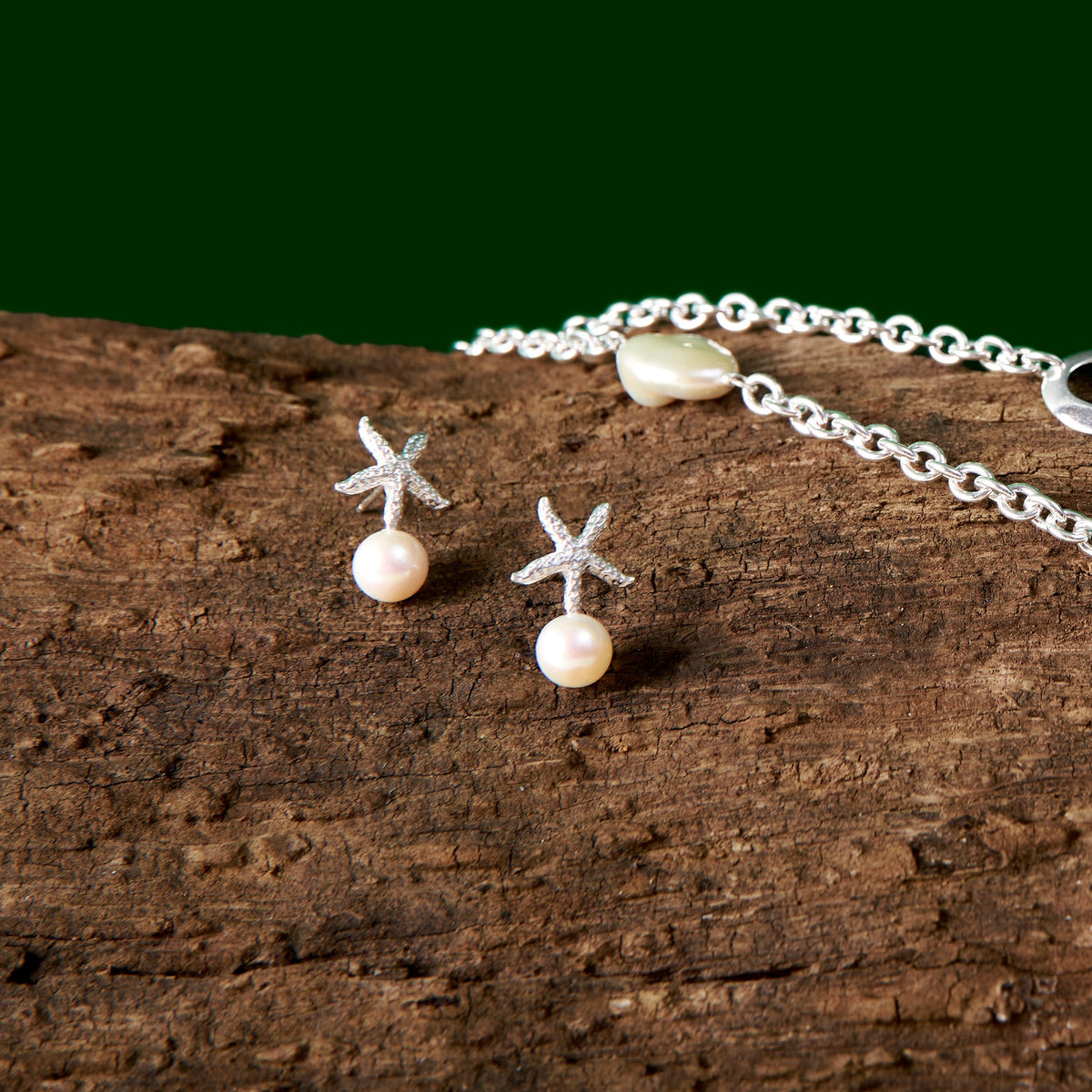 Oceano Jewels Ilot Starfish earrings with luminous white round freshwater pearls and textured starfish