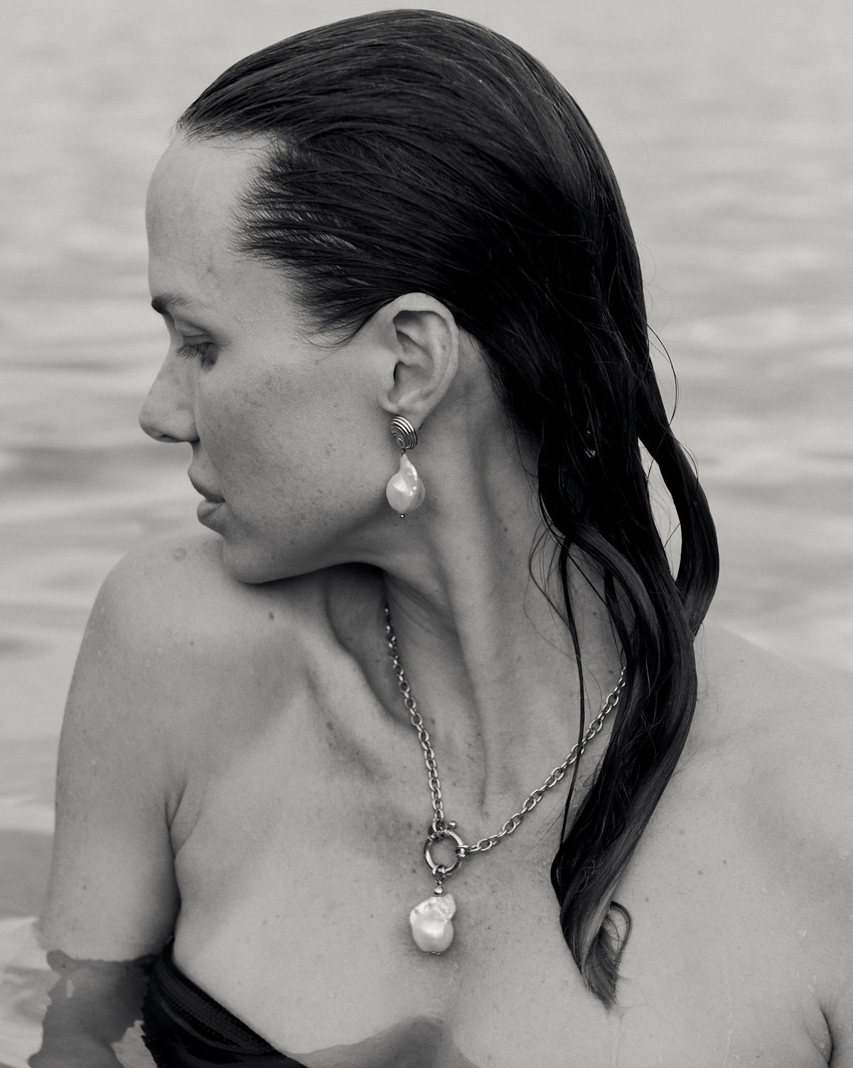 St Géran oxidised silver necklace with a natural freshwater medium baroque pearl, handmade by Oceano Jewels in Mauritius