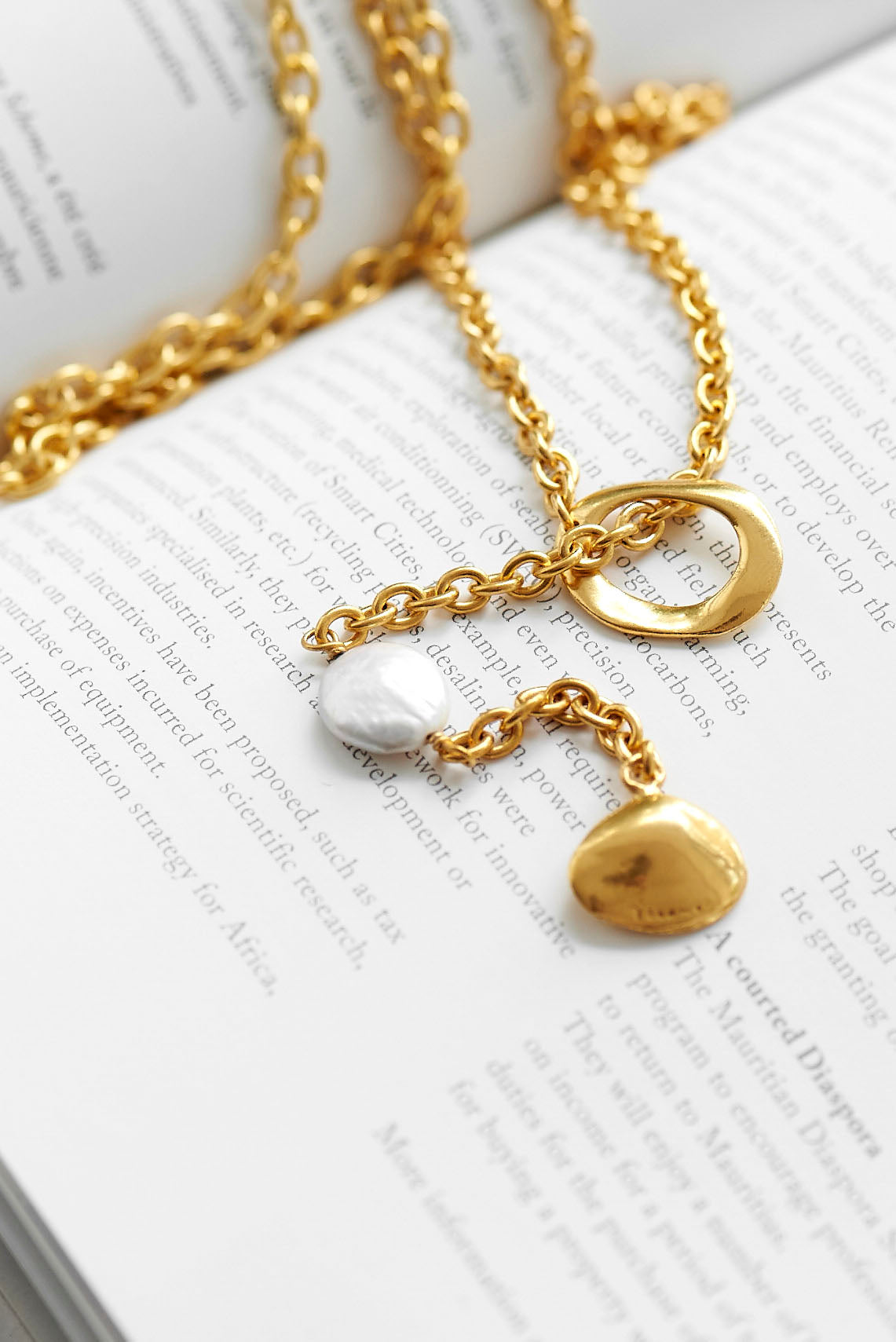 What is Gold Vermeil? - Oceano Pearls
