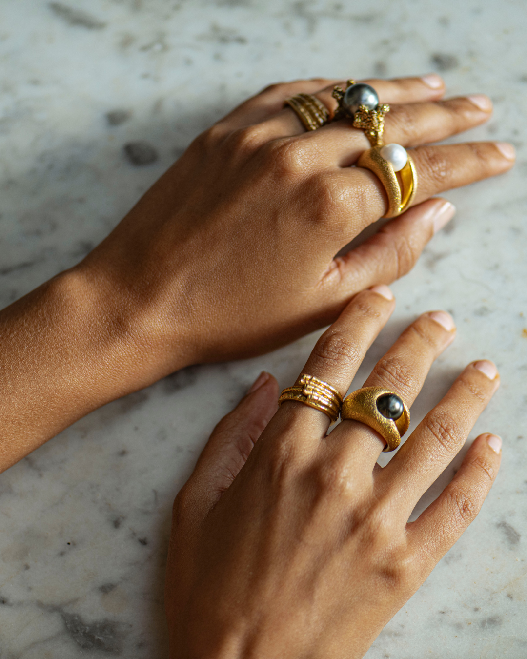 Astroea Gold Diamanté Tahitian