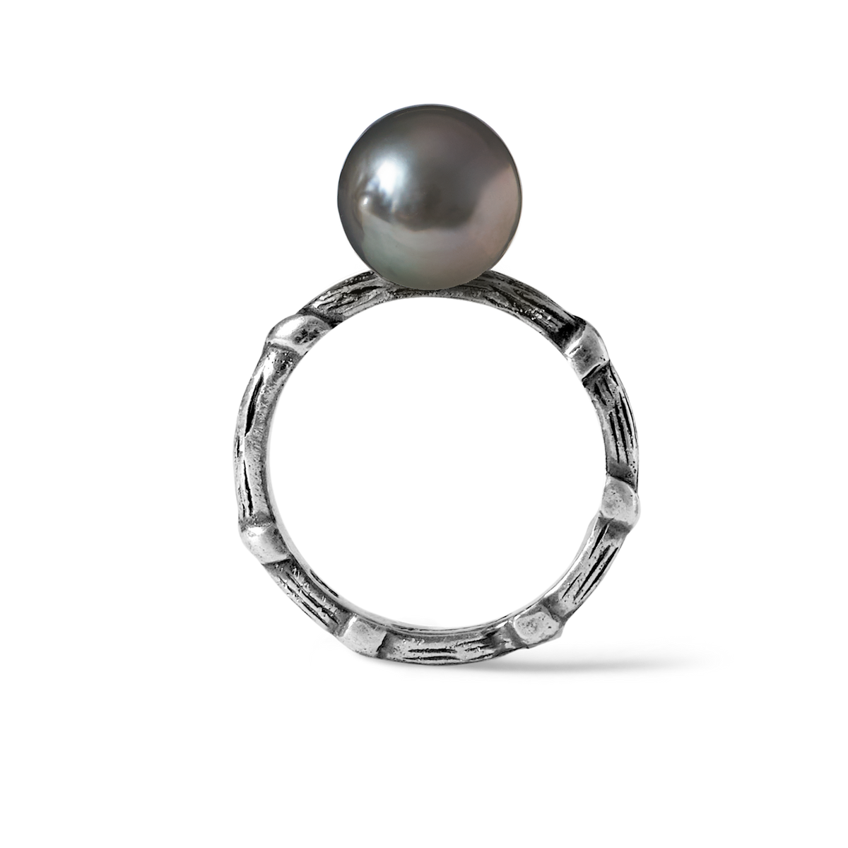 Side view of Bel Air oxidised sterling silver ring with a 10mm Tahitian semi-round pearl