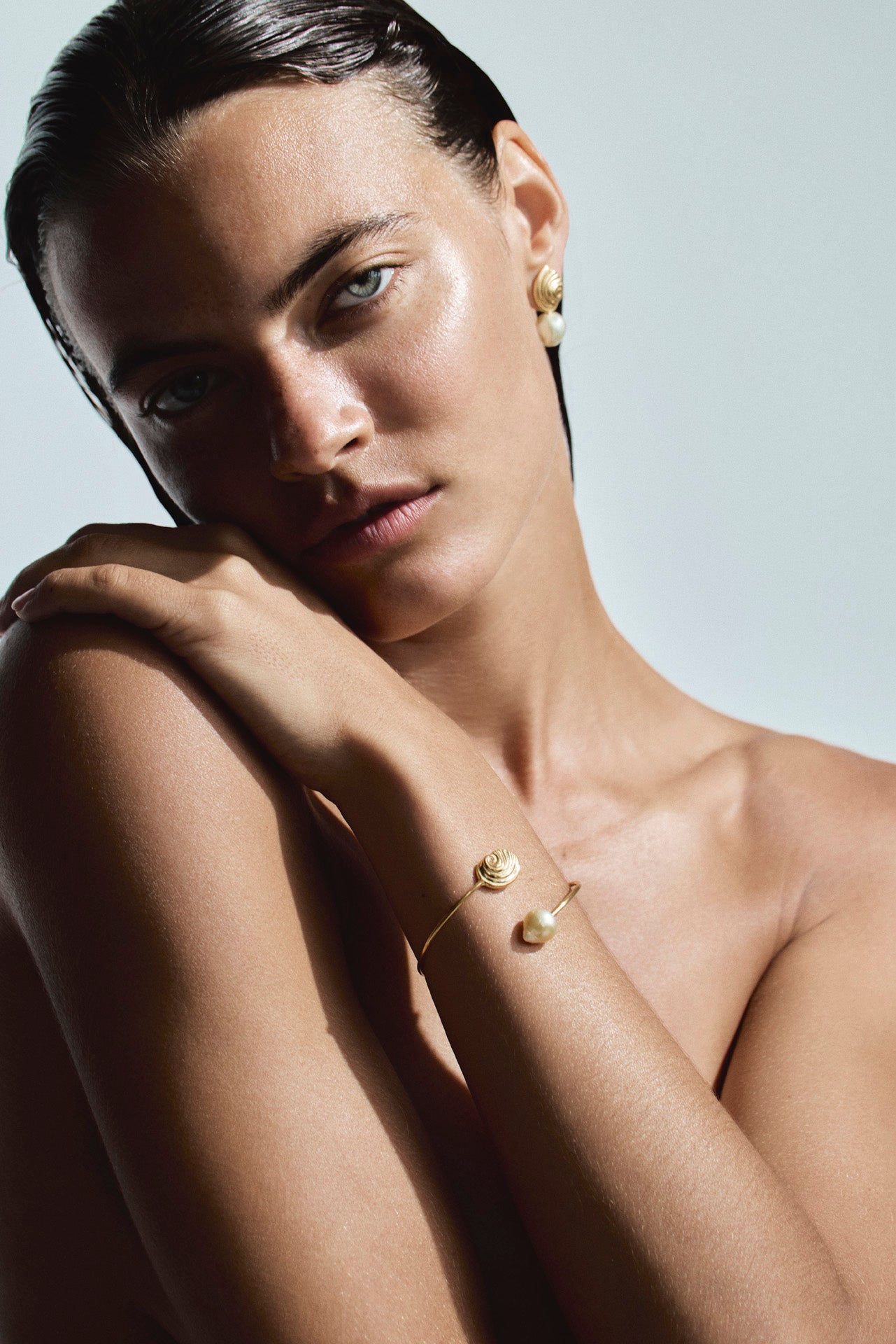 Agalega 18K Gold South Sea Drop