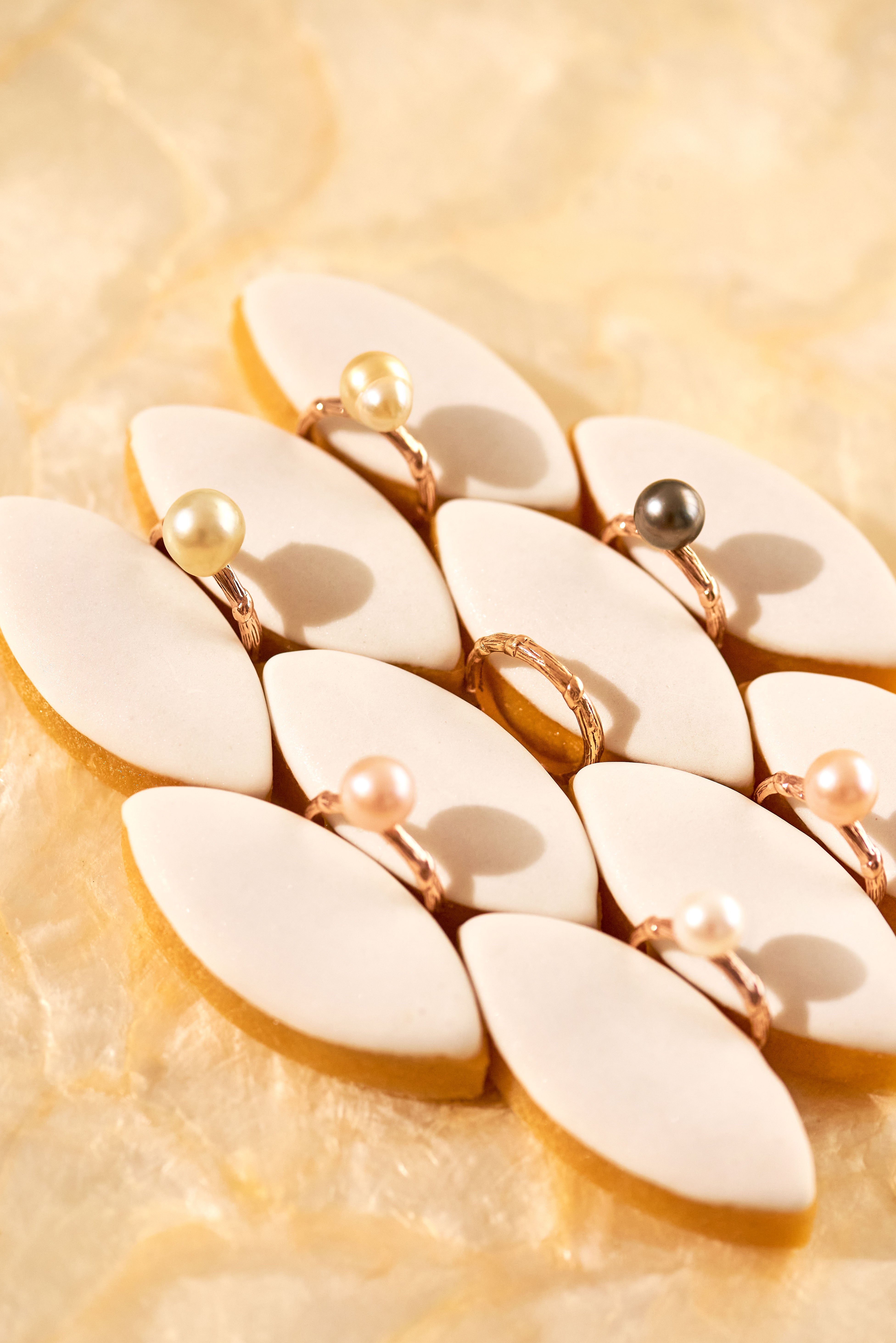 Bel Air Gold Tahitian Semi Round 10 mm