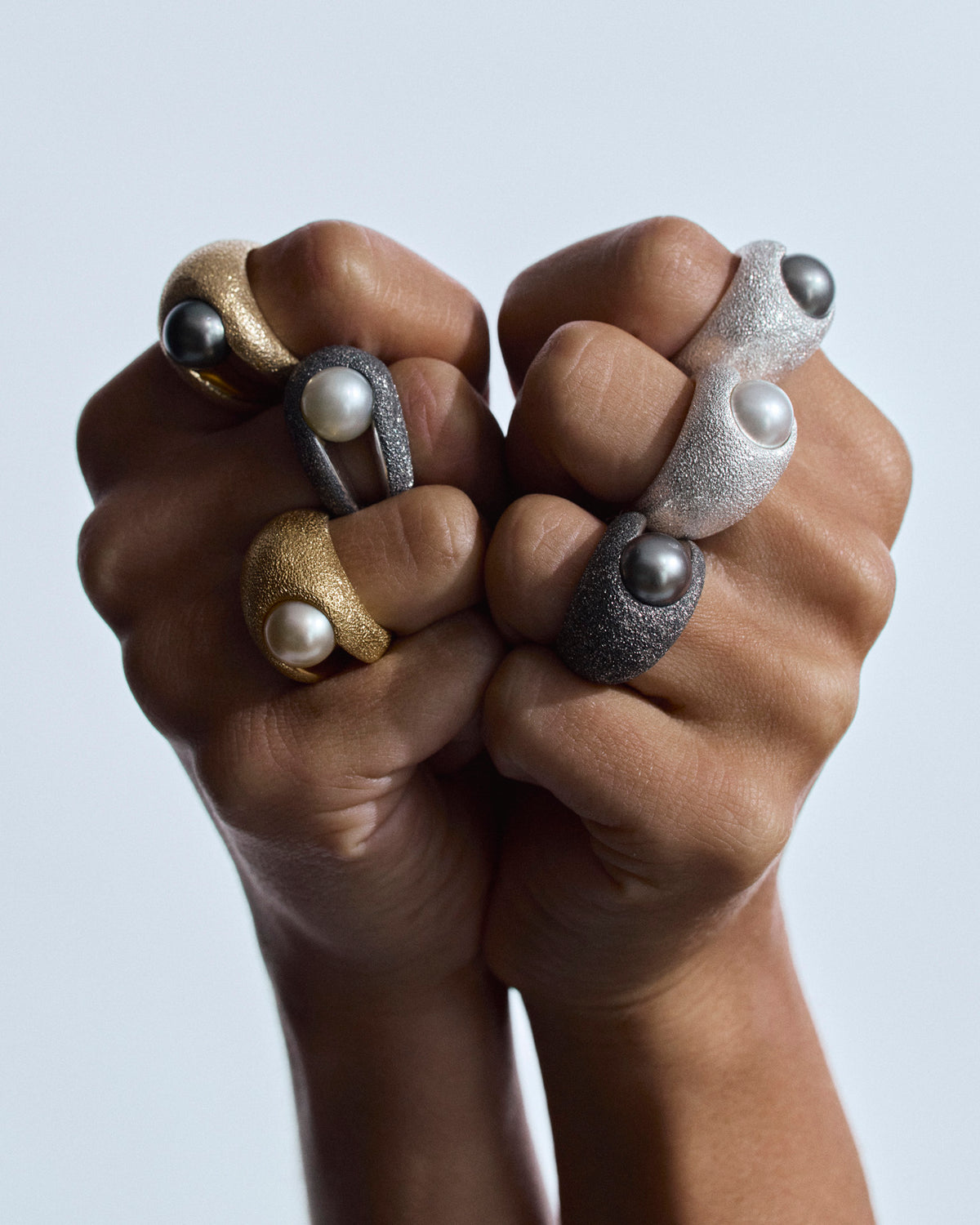 Side view of Astroea oxidised silver jewellery with a 10 mm Tahitian pearl