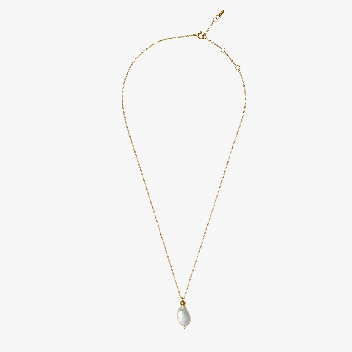 Ile D'Ambre Gold white flat freshwater pearl pendant necklace in 18K gold vermeil by Oceano Jewels