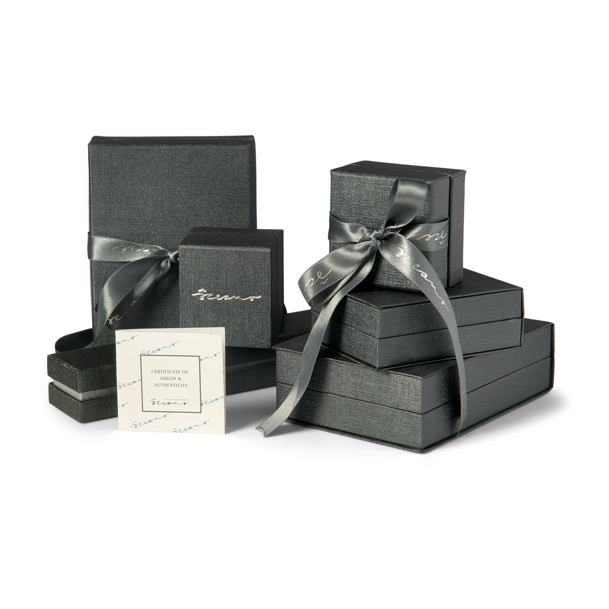 Oceano Jewels signature luxury jewelry packaging from Mauritius