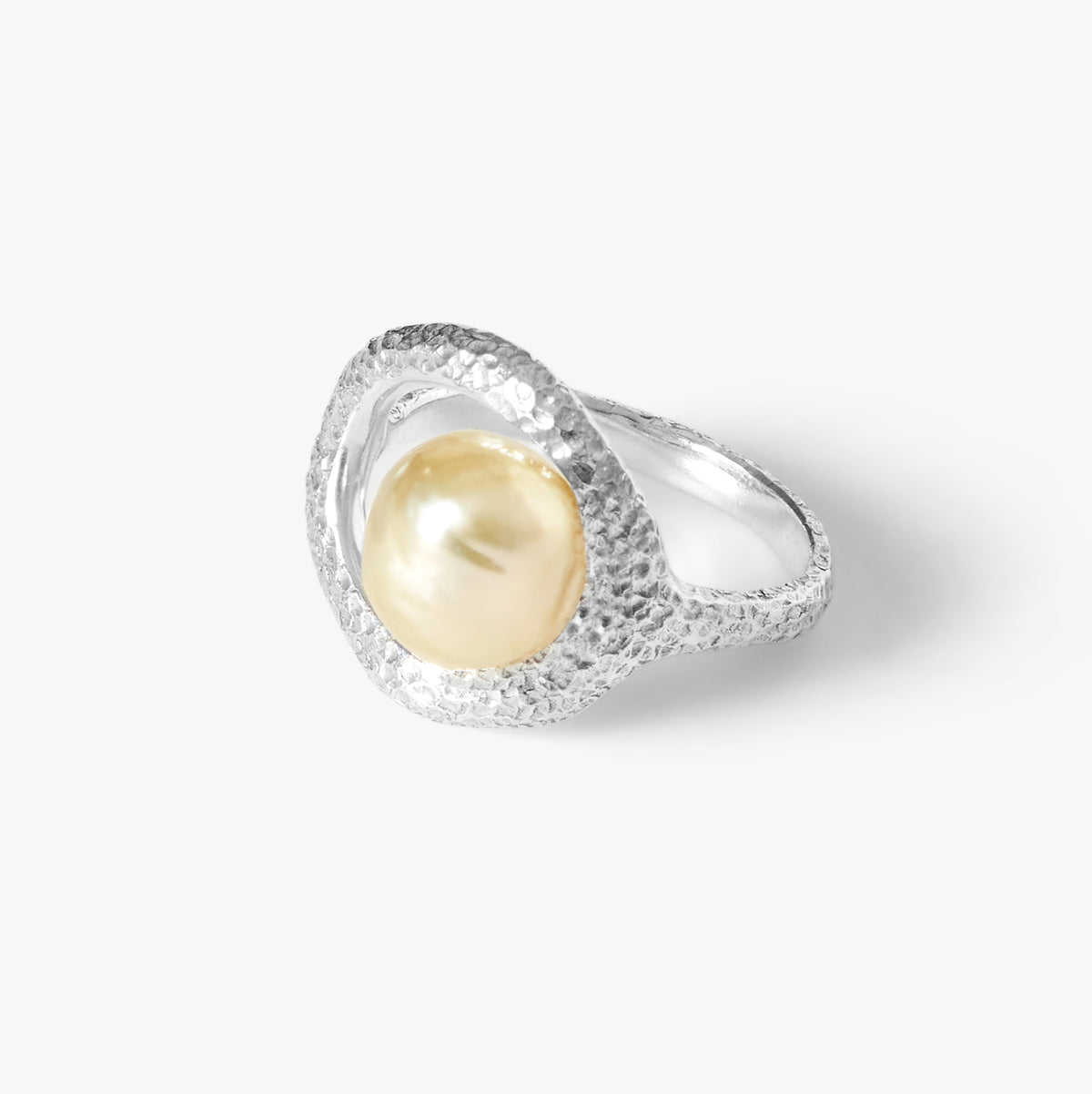 Pamplemousse sterling silver ring with 10mm Golden South Sea pearl