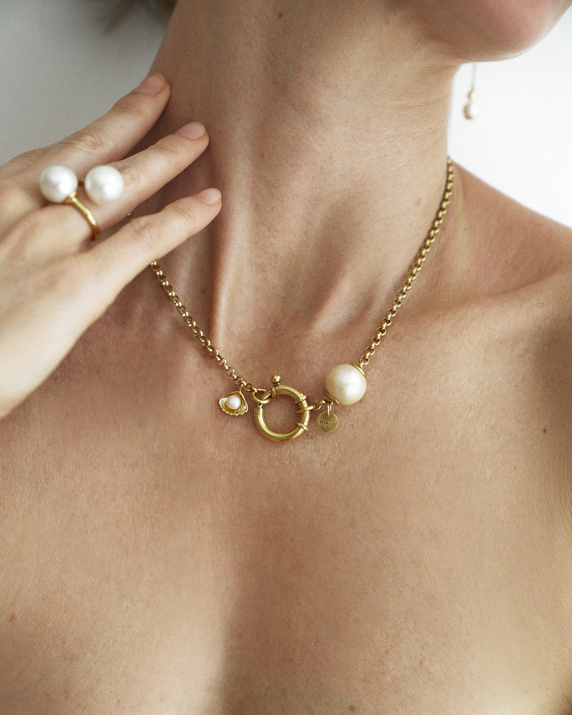Close-up of white South Sea pearl and gold detail from the Paul et Virginie jewellery collection